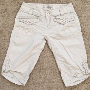 Refuge Bermuda shorts